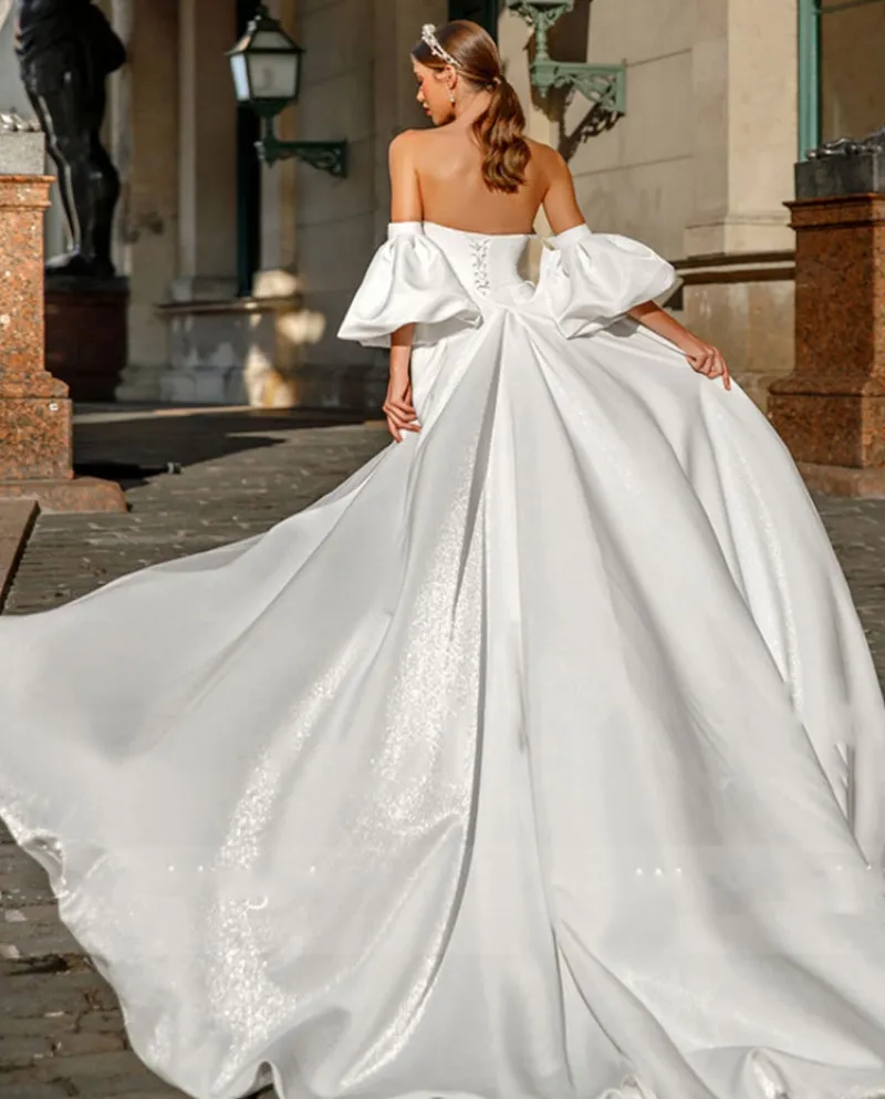 Semplice Sweetheart Split Puffy Sleeve 2 pezzi Gonna staccabile Weddin
